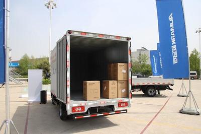 歐馬可X小輕卡 城市貨運的高效"戰斗機"